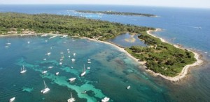 Pourquoi faire du kayak aux Îles de Lérins ?