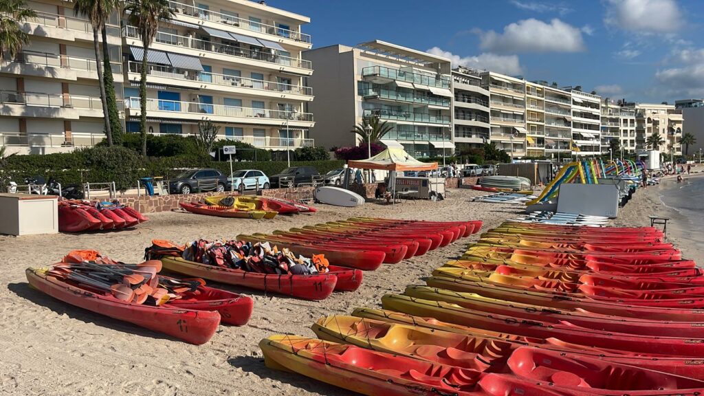 Une journée en kayak à Cannes : immersion totale dans la nature